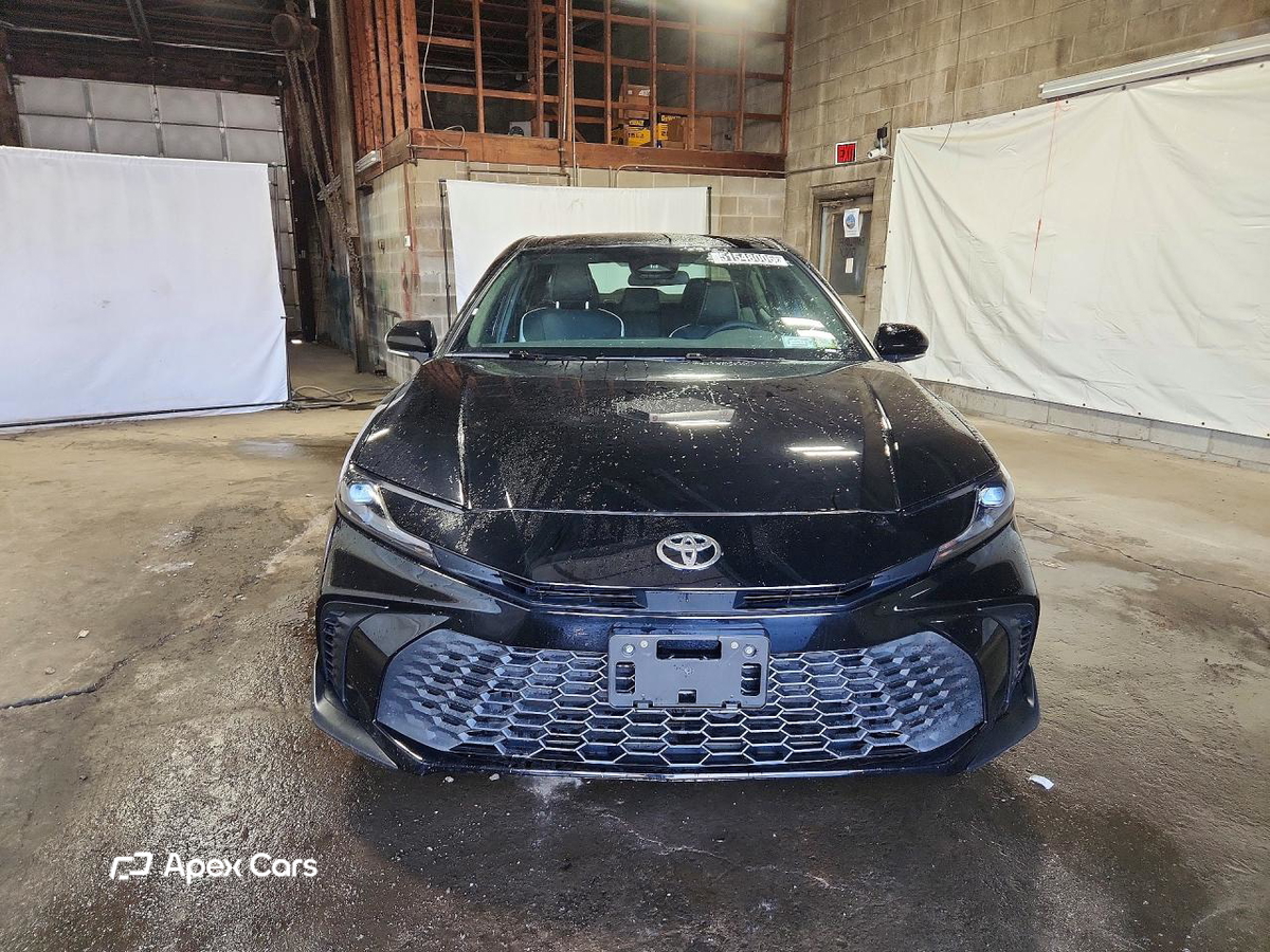 Toyota Camry 2026
