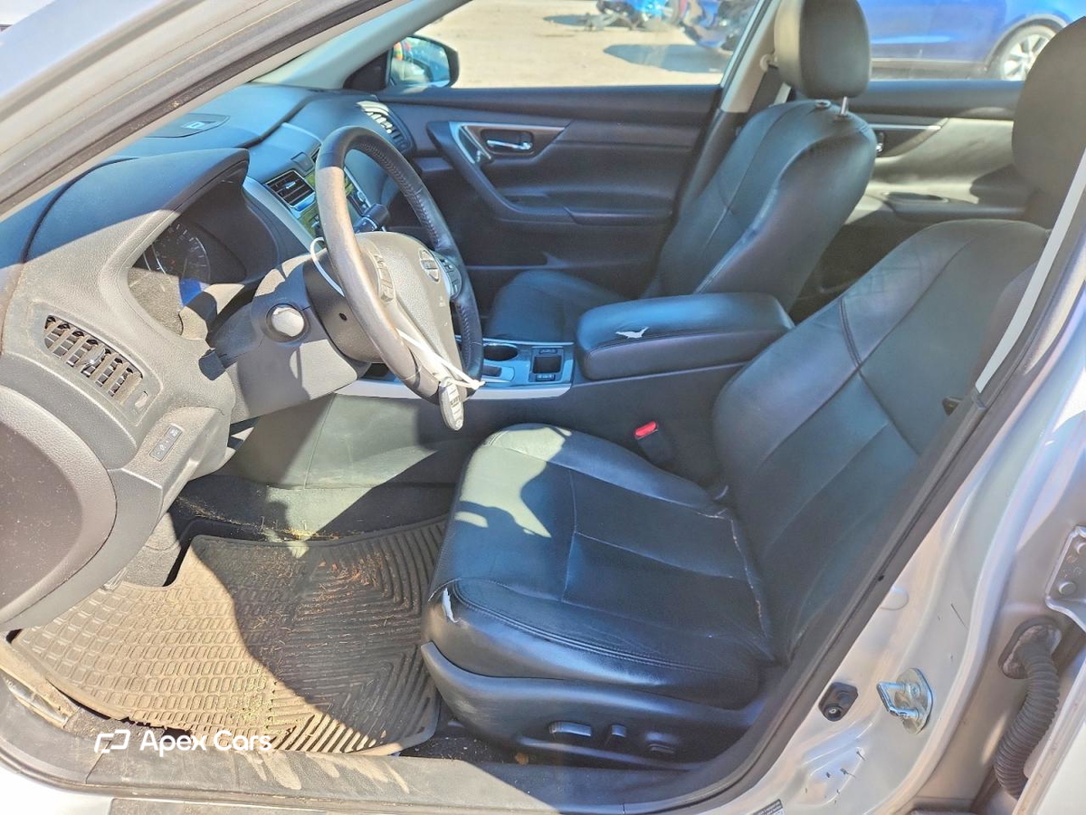 Nissan Altima 2014