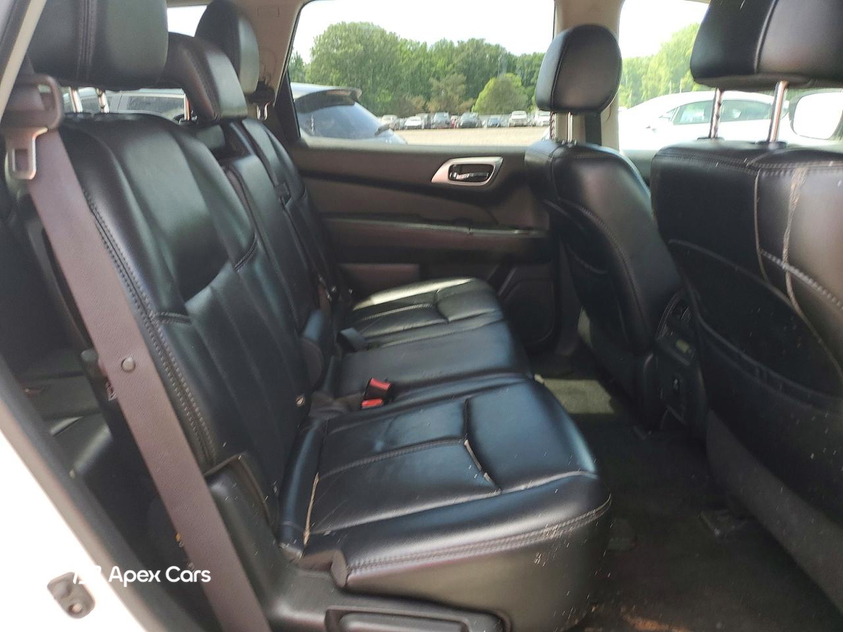 Nissan Pathfinder 2017