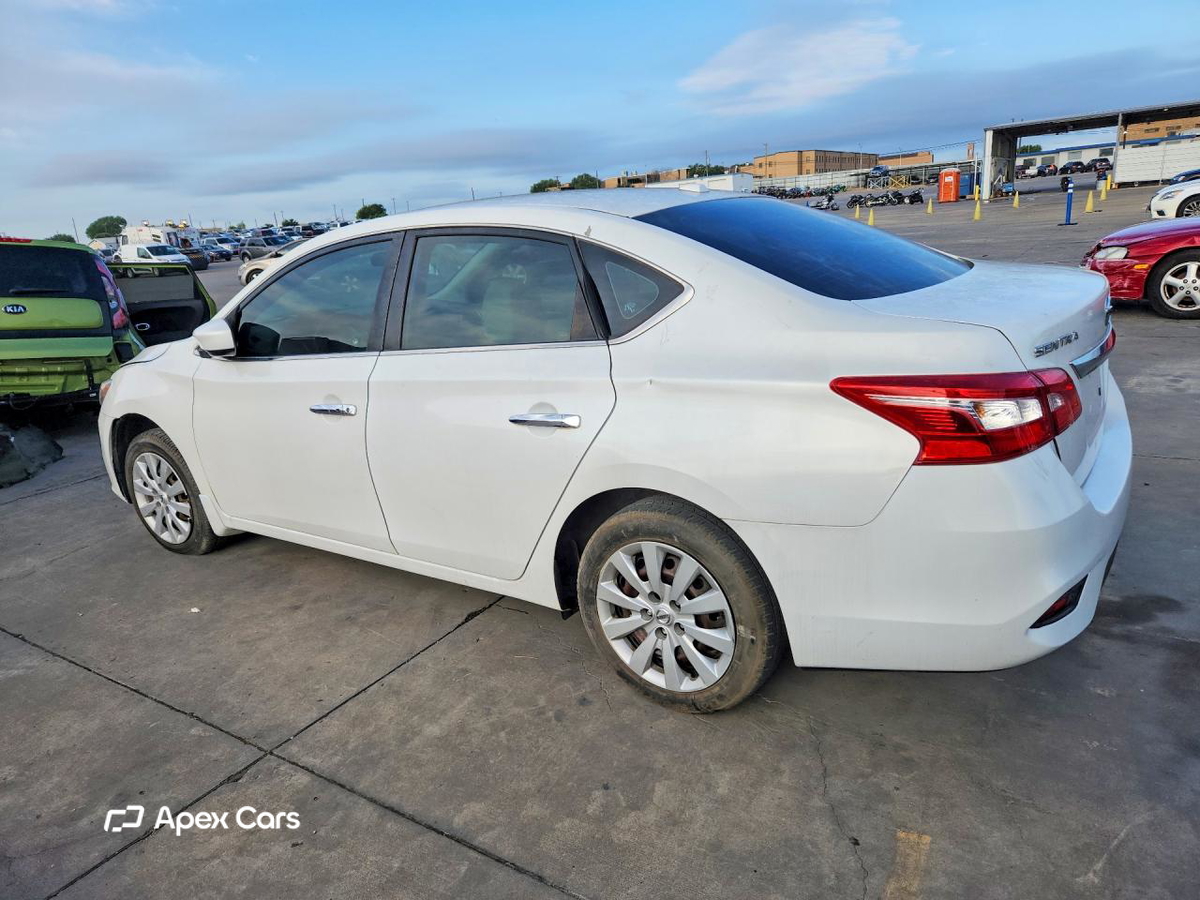 Nissan Sentra 2016