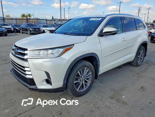 2017 Toyota Highlander - Zdjęcie 1 z 13