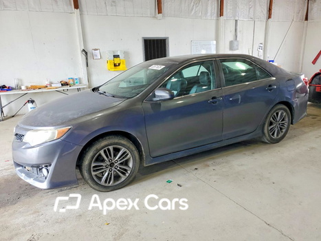 Toyota Camry 2012 - Image 1 of 12