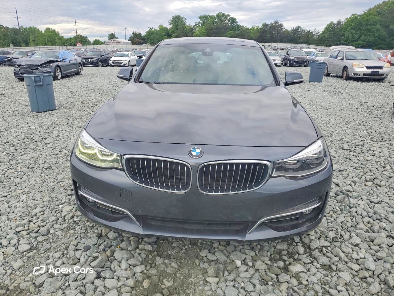 BMW Series 3 2019
