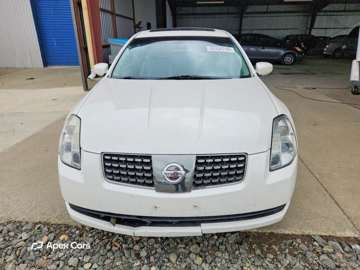 Nissan Maxima 2004