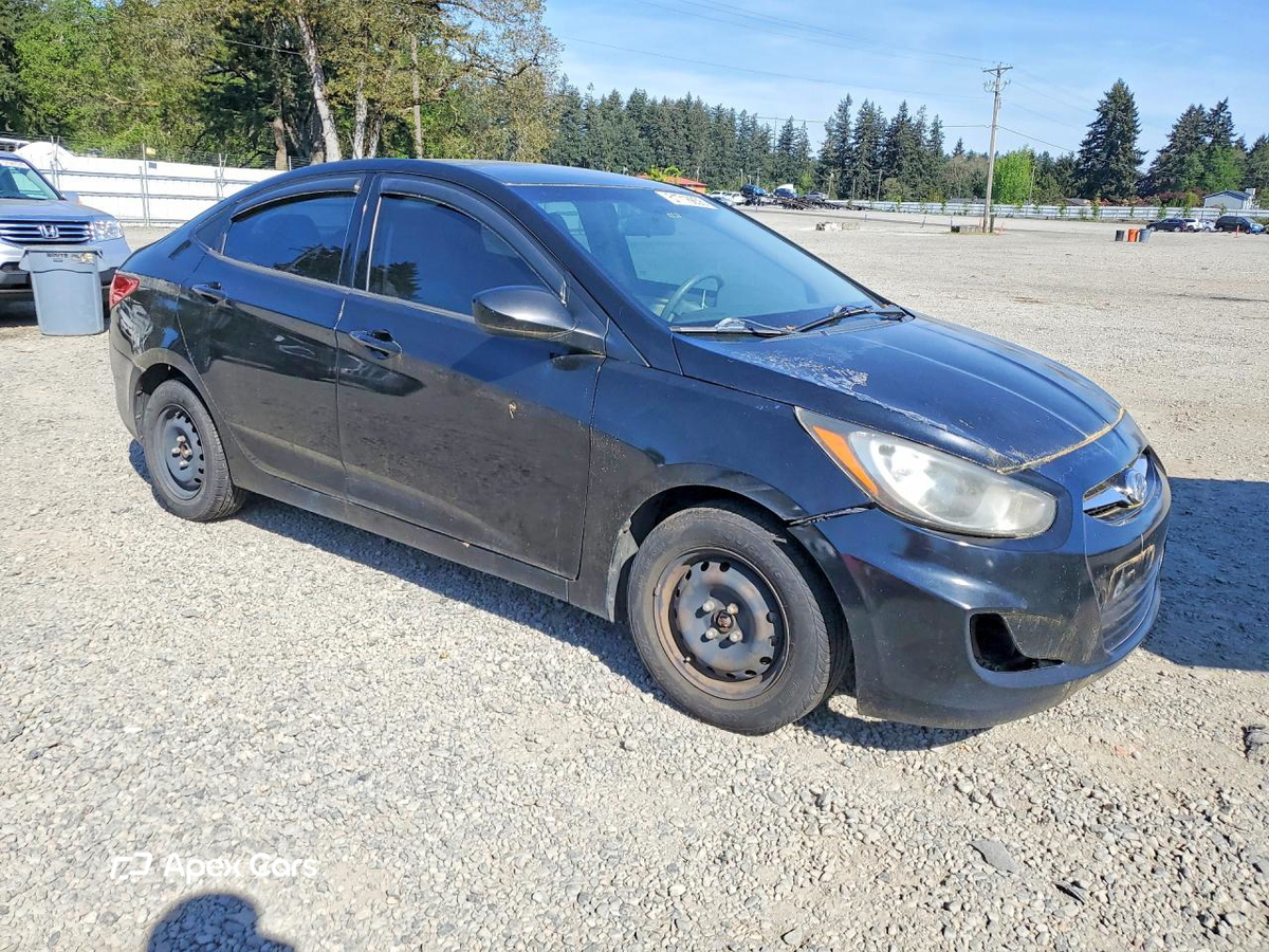 Hyundai Accent 2013