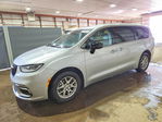 Chrysler Pacifica 2024