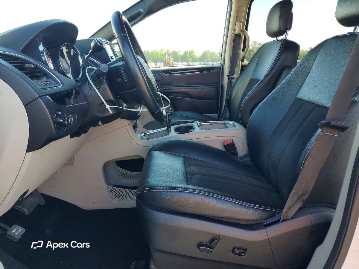 Dodge Caravan 2019