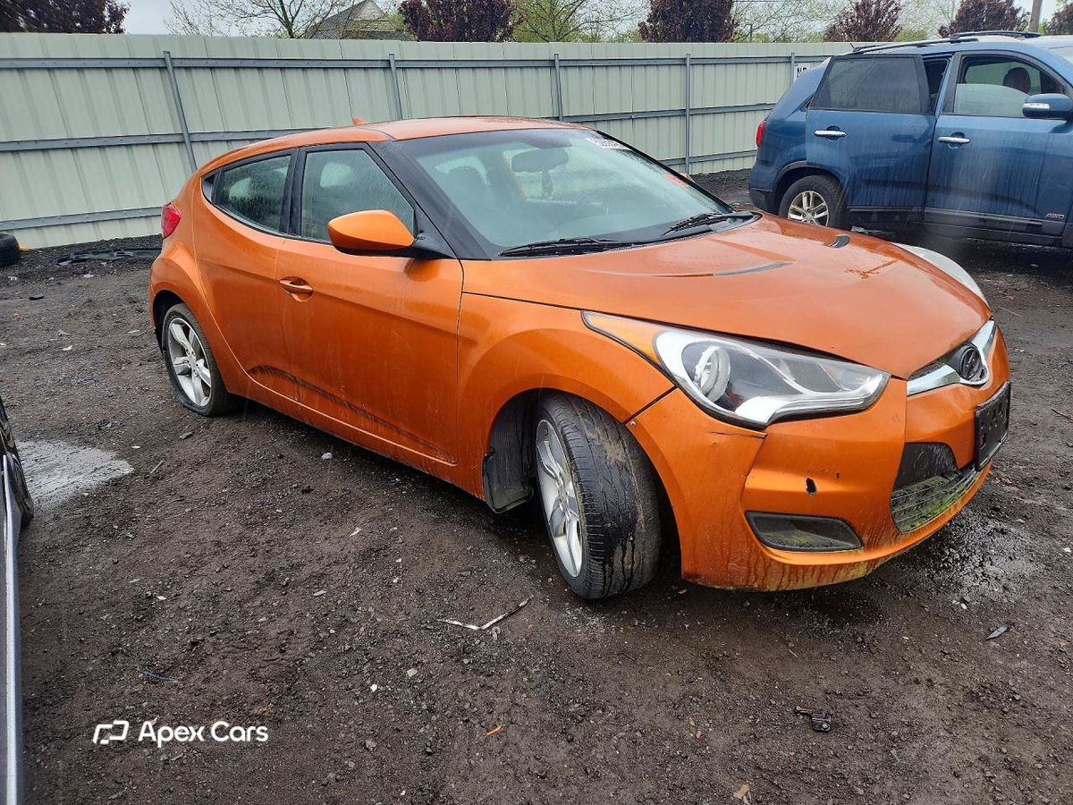 Hyundai Veloster 2013
