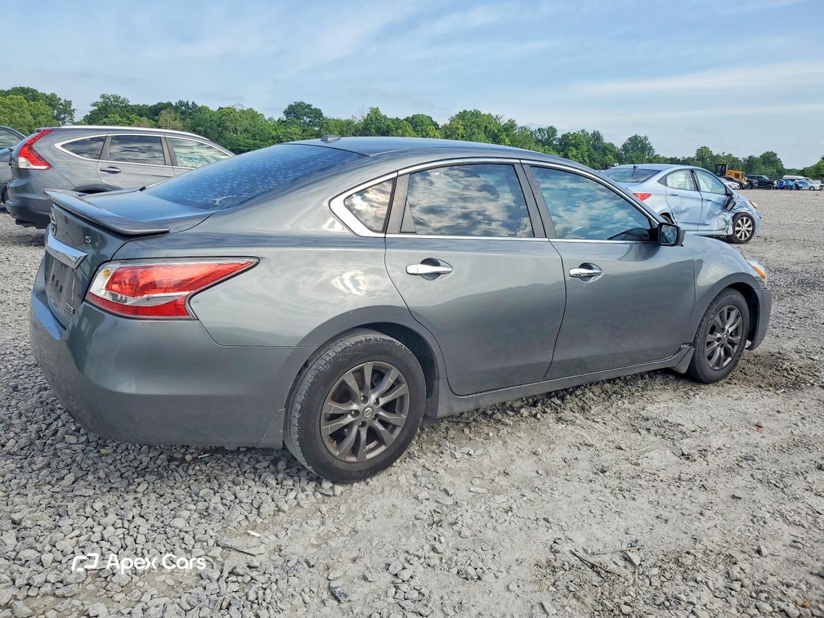 Nissan Altima 2015