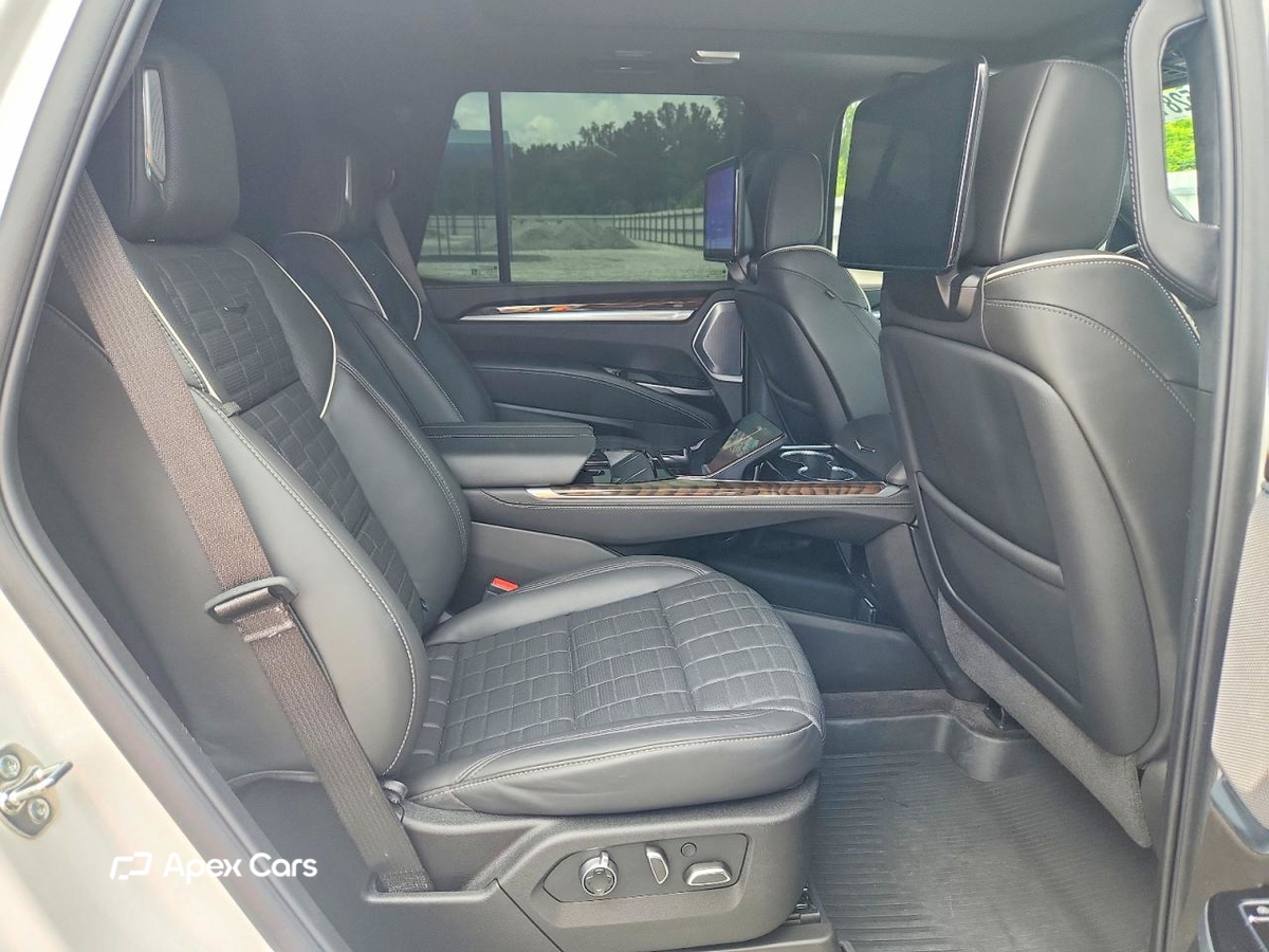Cadillac Escalade 2025