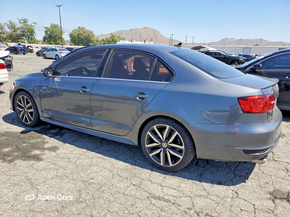 Volkswagen Jetta 2012