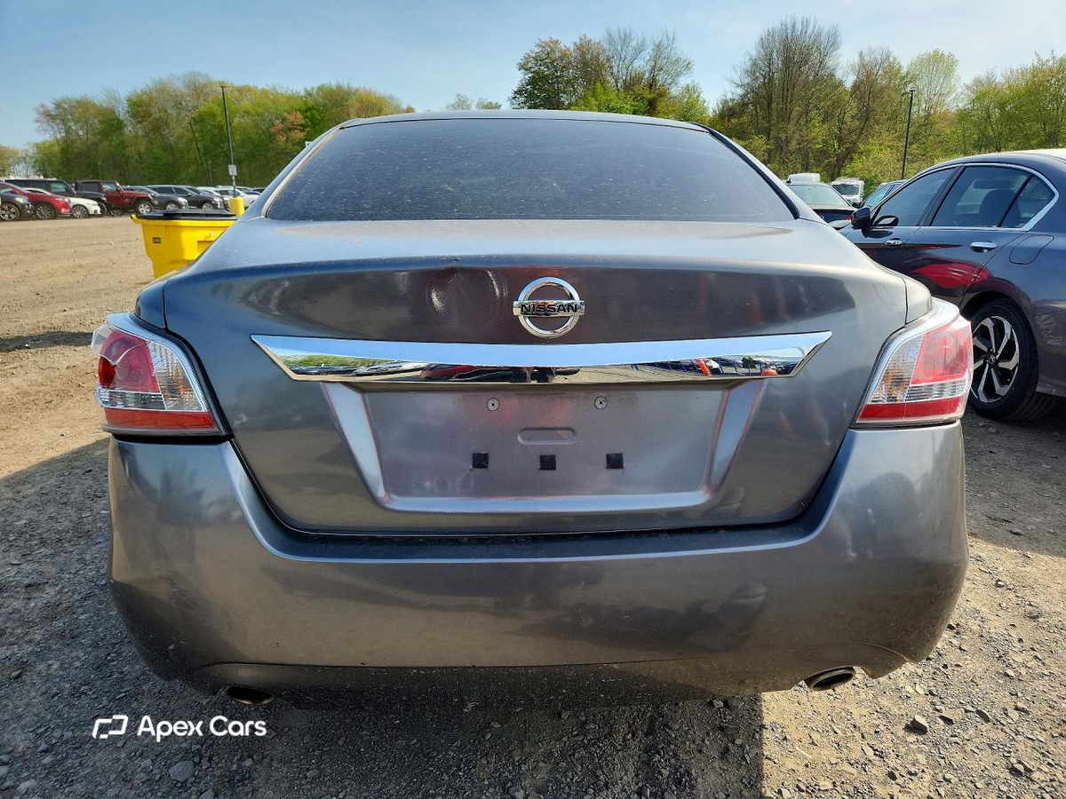 Nissan Altima 2015
