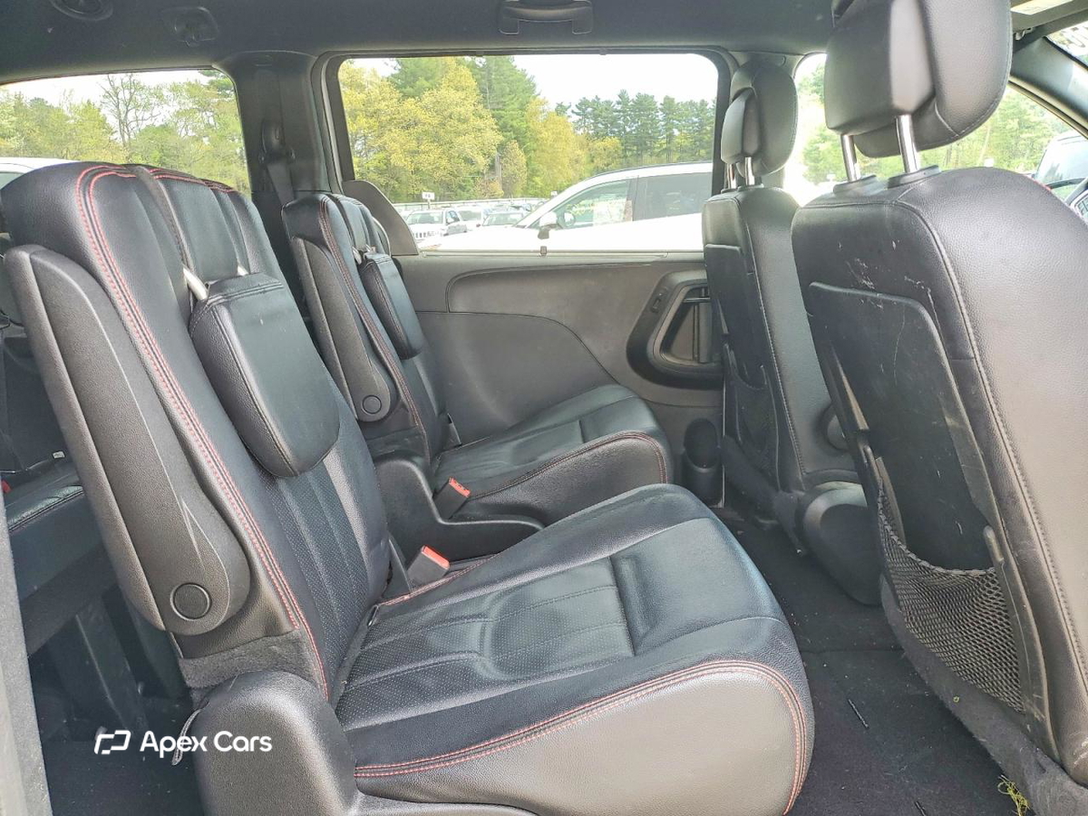 Dodge Caravan 2019