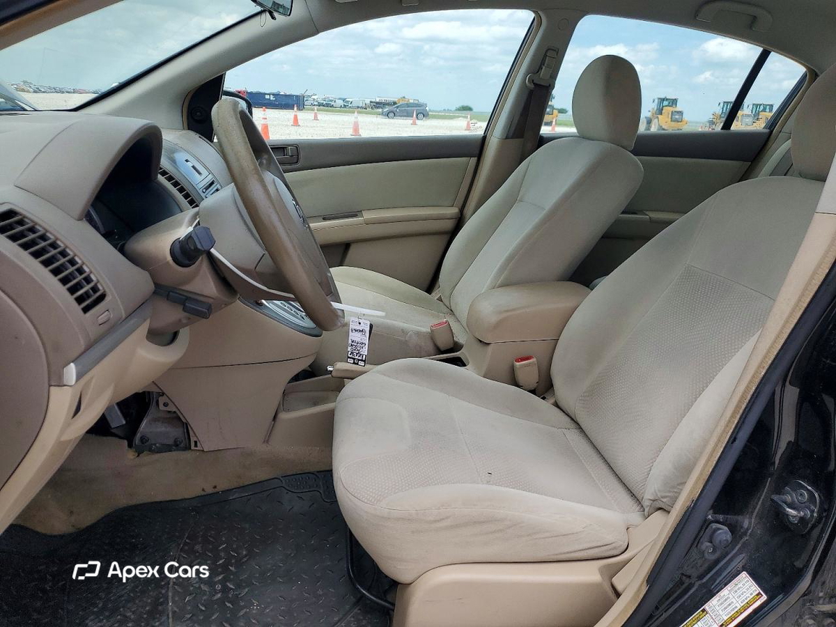 Nissan Sentra 2010
