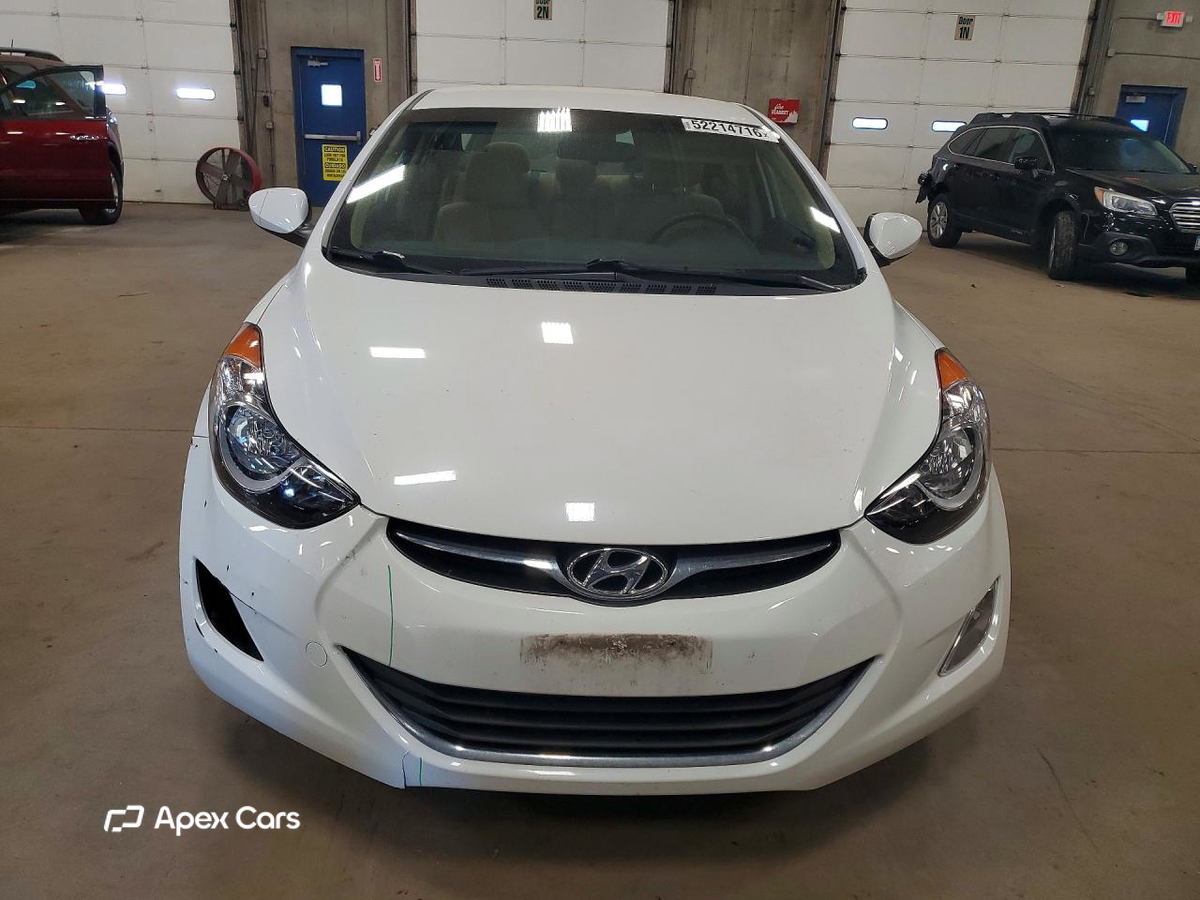 Hyundai Elantra 2013