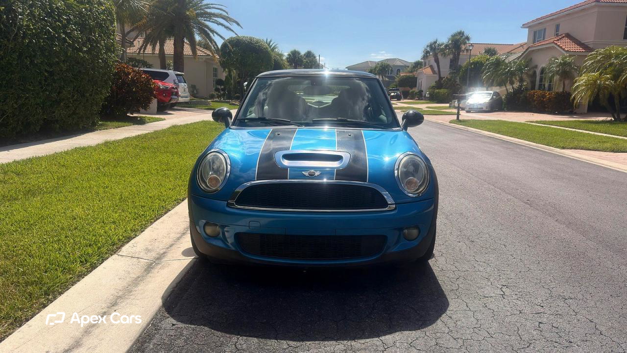 MINI Cooper 2010