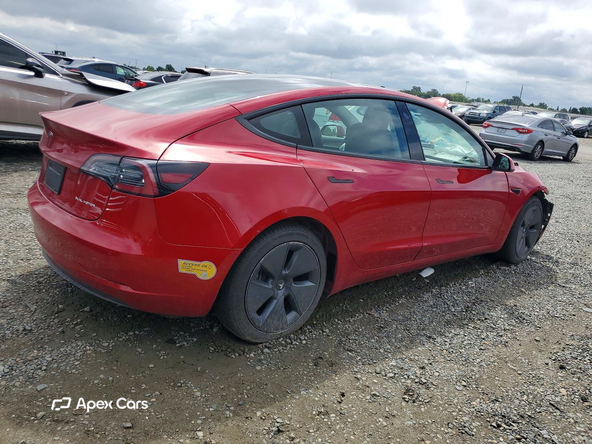 Tesla Model 3 2022