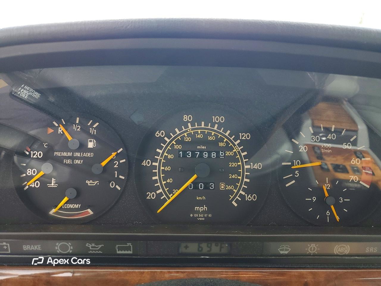Mercedes-Benz  1990