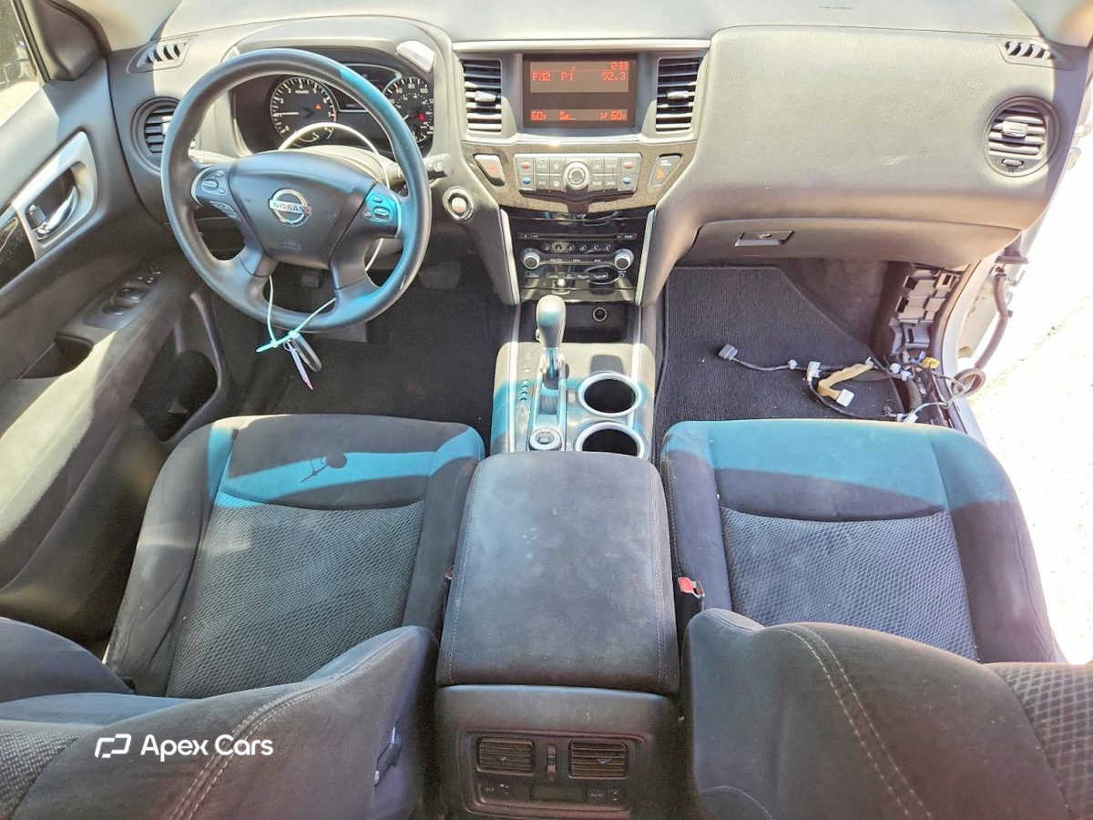 Nissan Pathfinder 2016