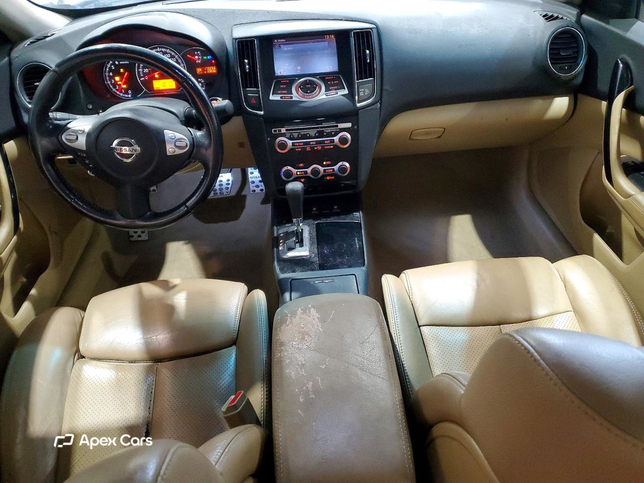 Nissan Maxima 2011