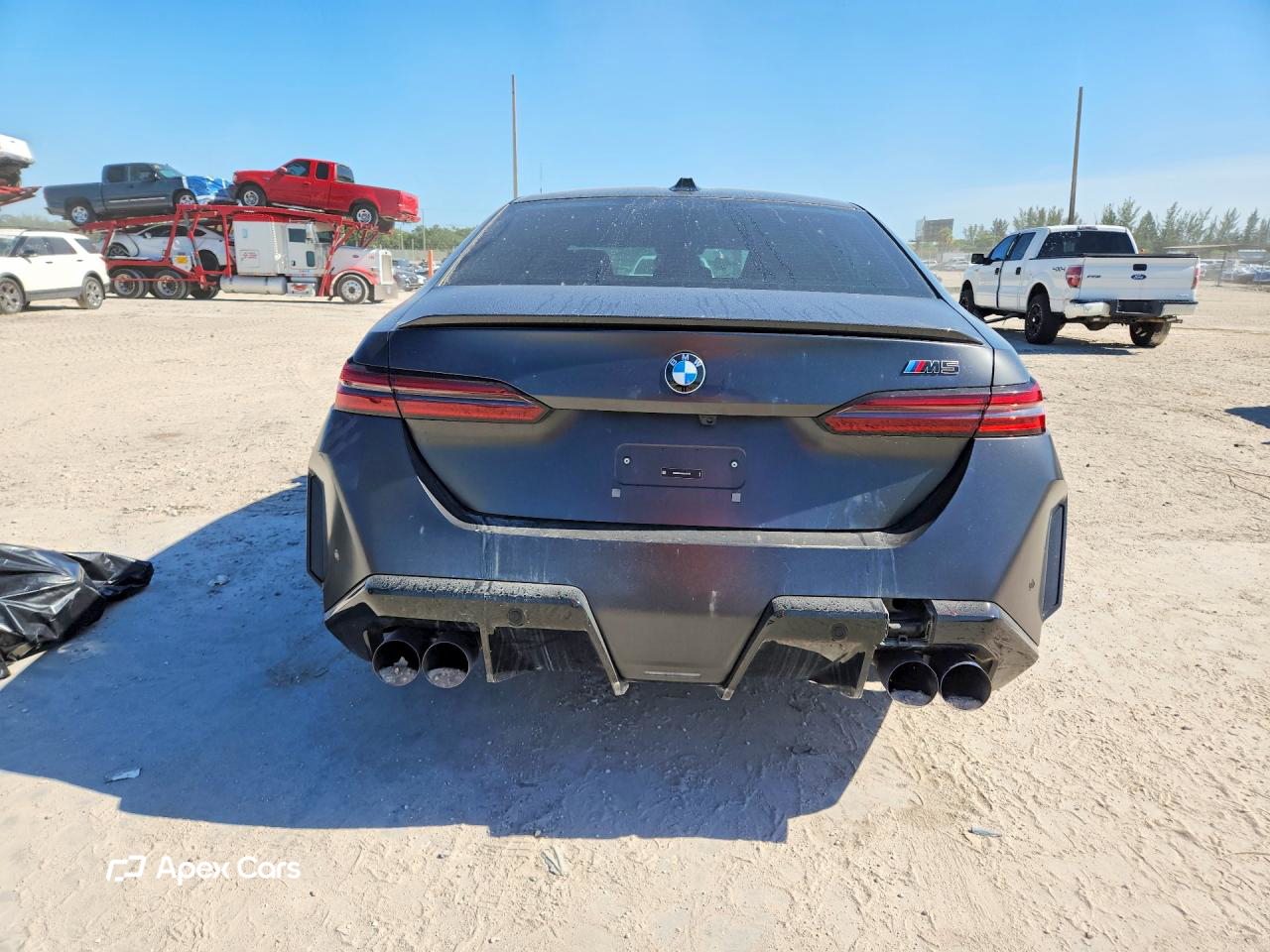 BMW M5 2025