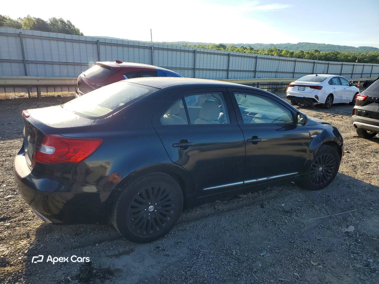 Suzuki Kizashi 2012