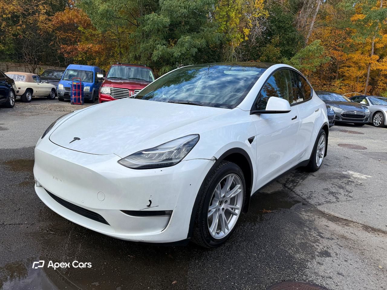 Tesla Model Y 2021