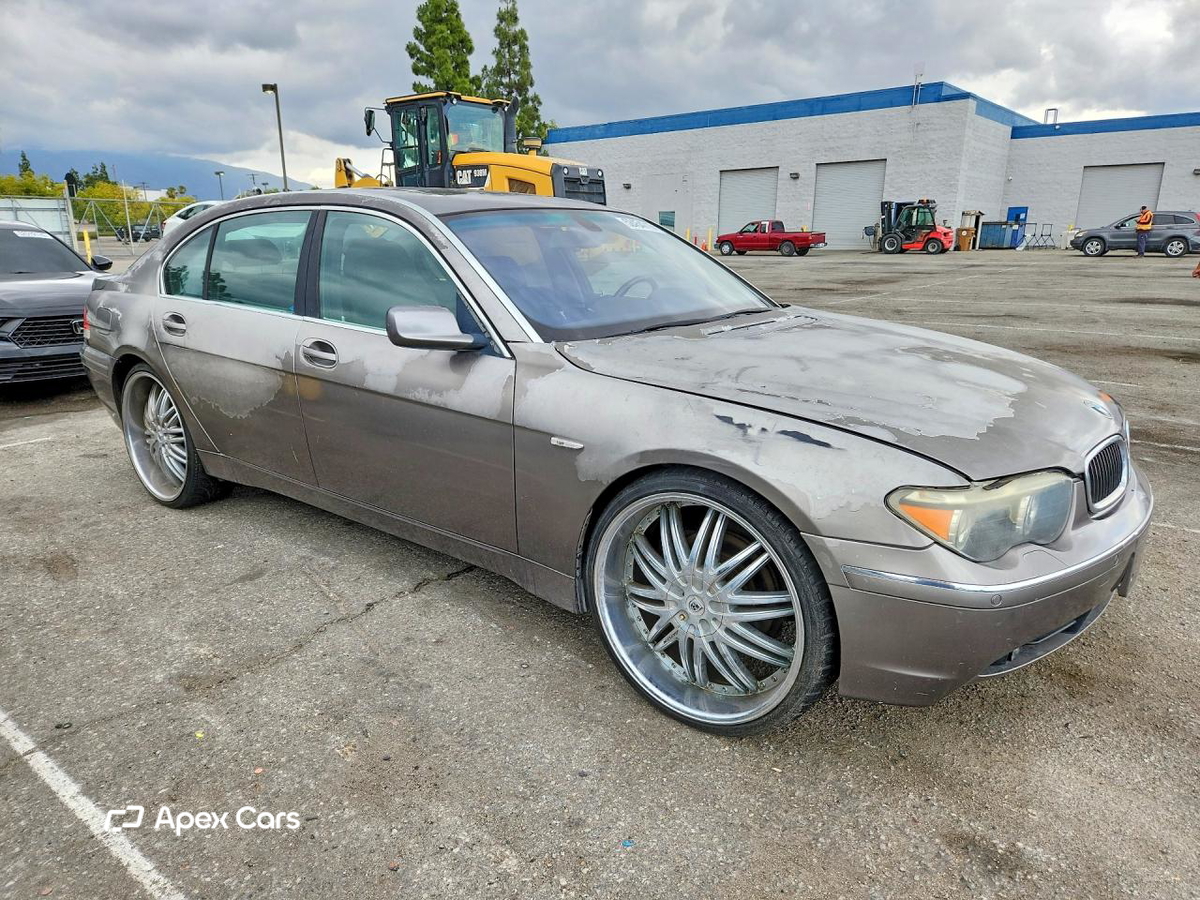 BMW Series 7 2003