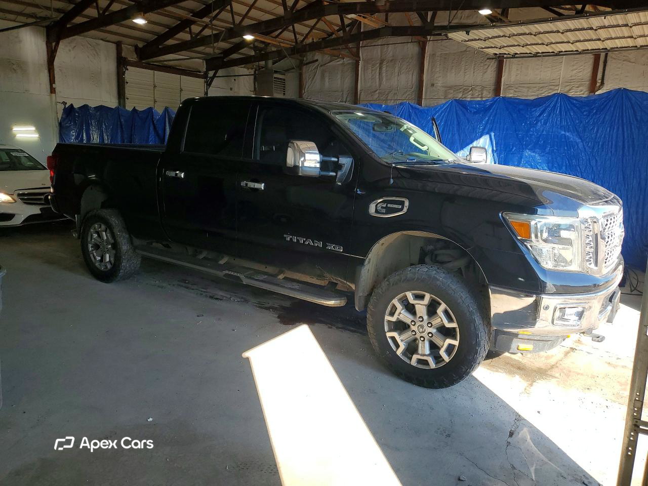 Nissan Titan 2016