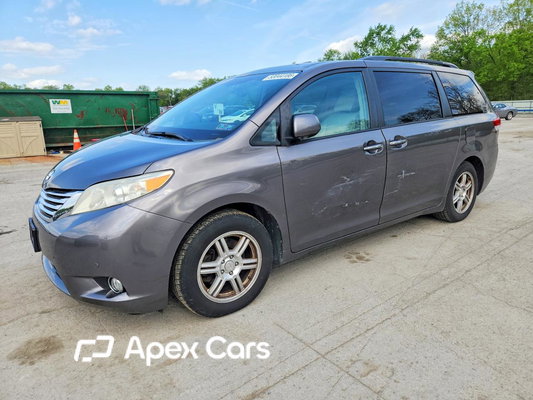 Toyota Sienna 2012 - Image 1 of 13