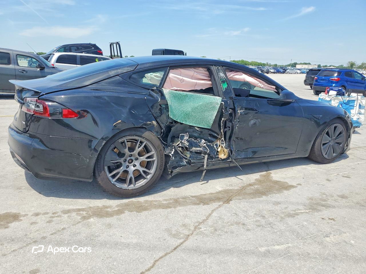 Tesla Model S 2021