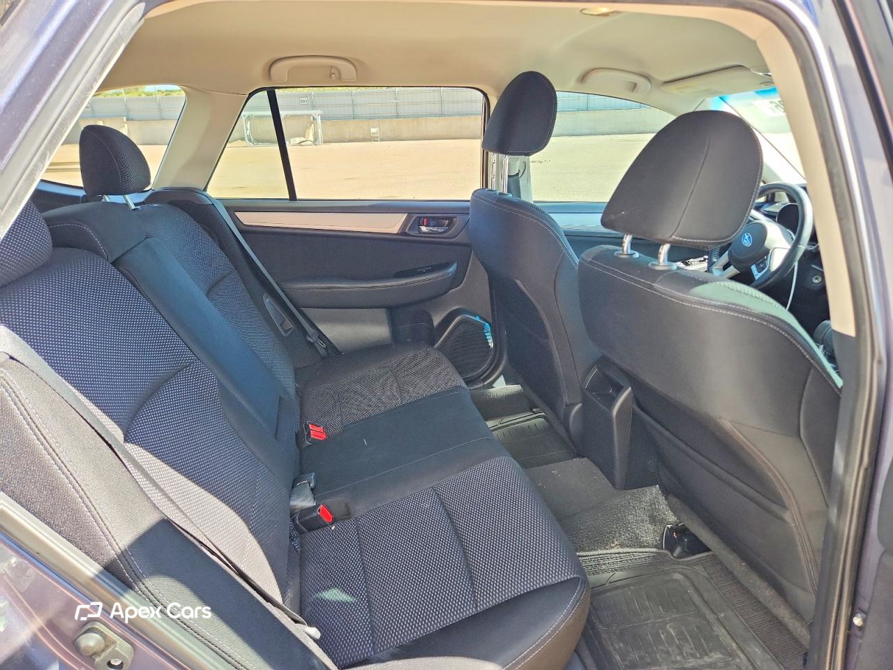 Subaru Outback 2015