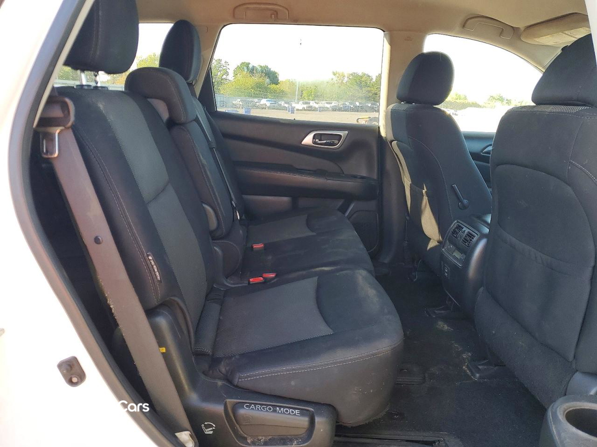 Nissan Pathfinder 2018