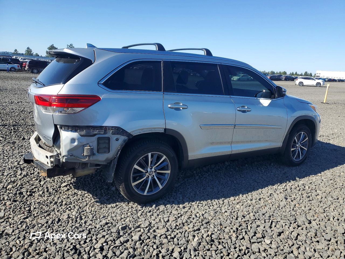 Toyota Highlander 2019