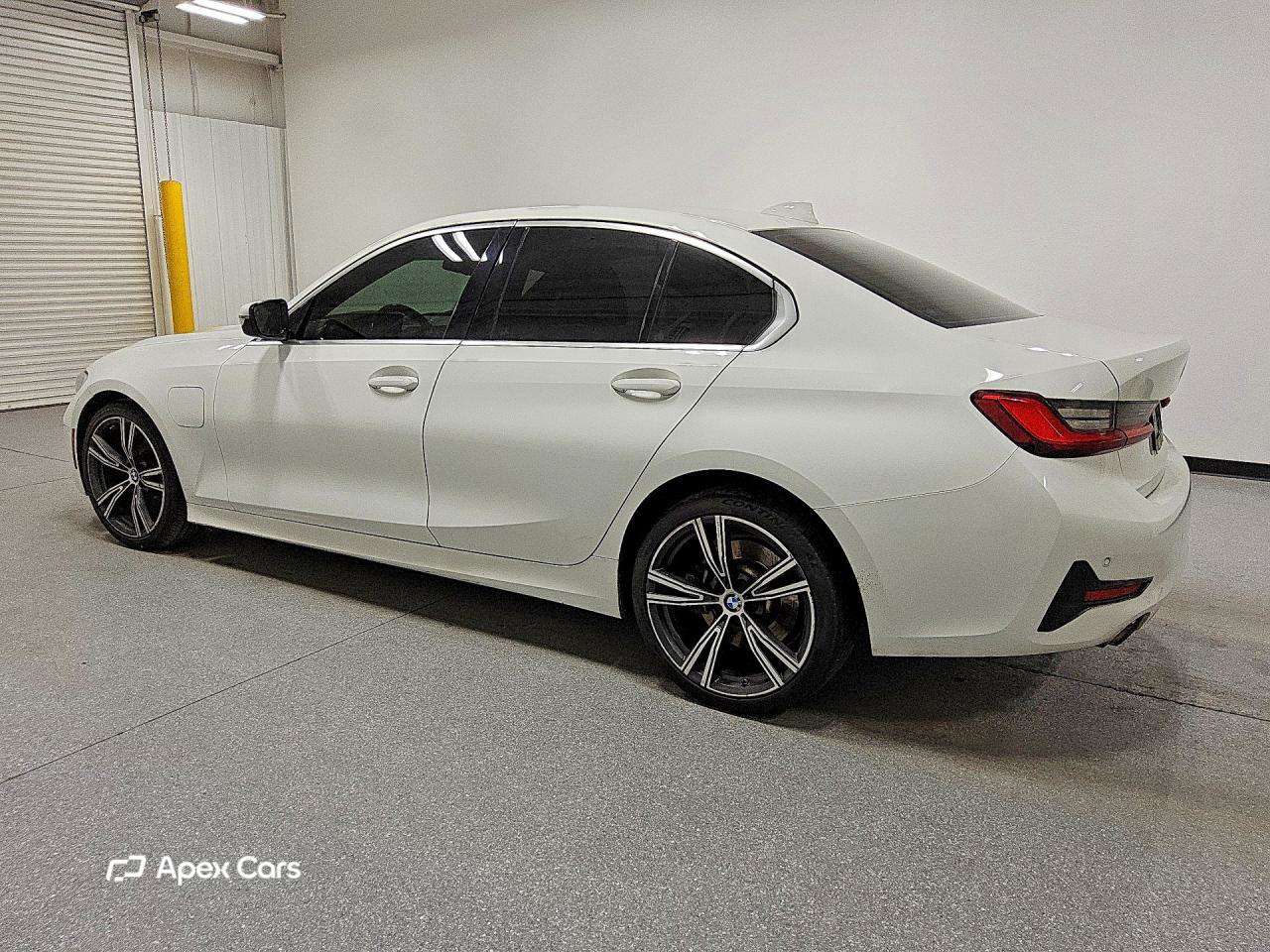 BMW Series 3 2021