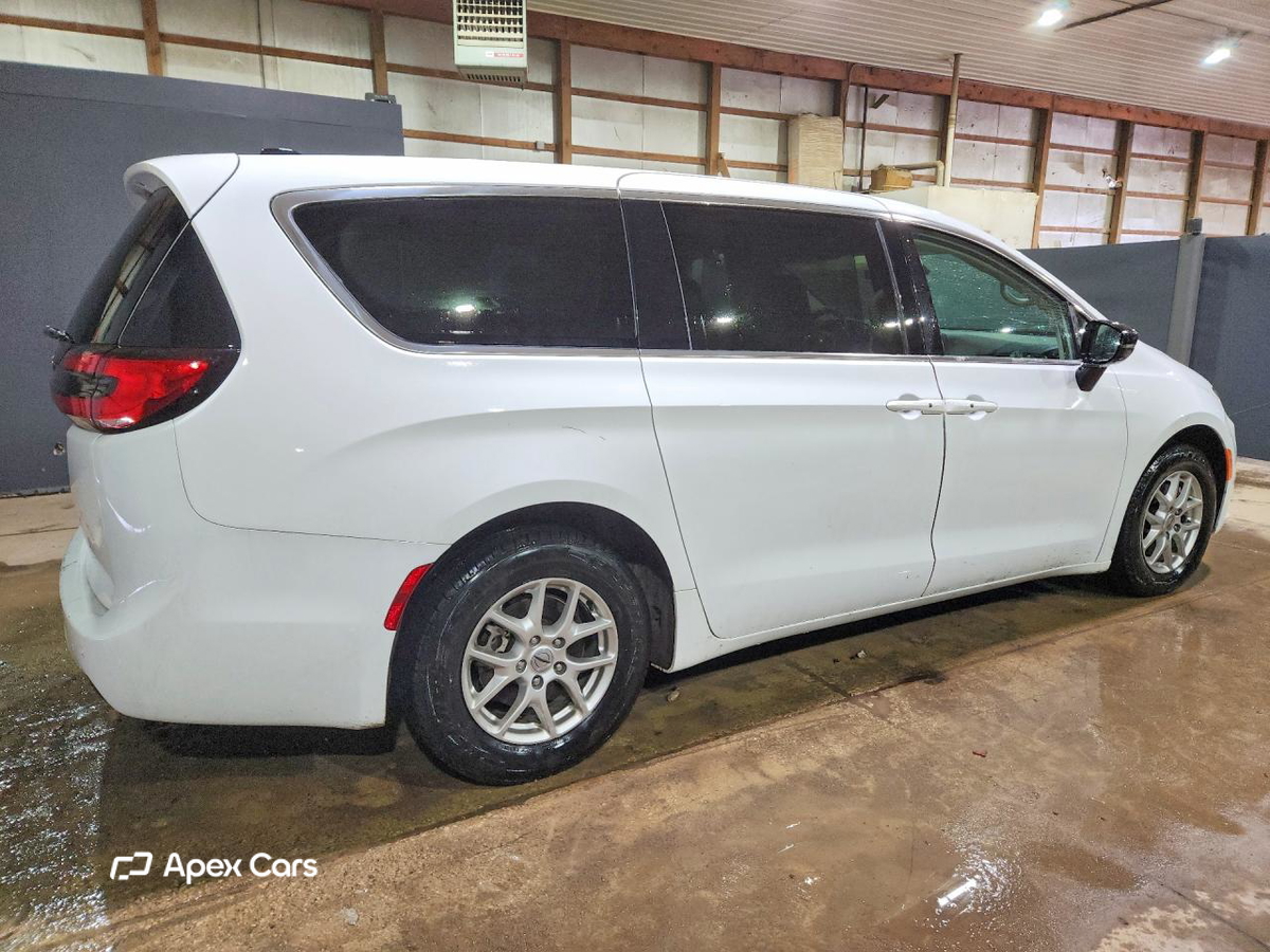 Chrysler Pacifica 2024