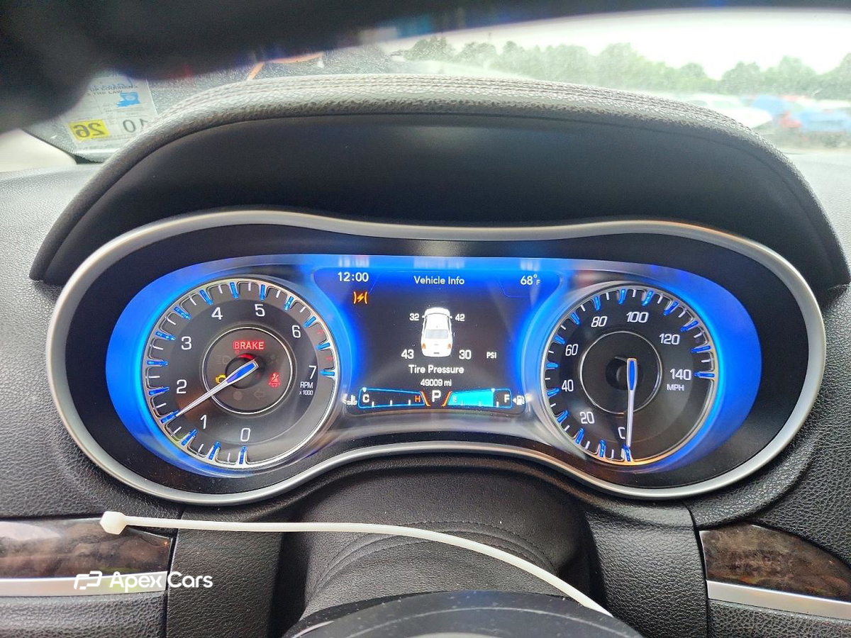 Chrysler 300 2017