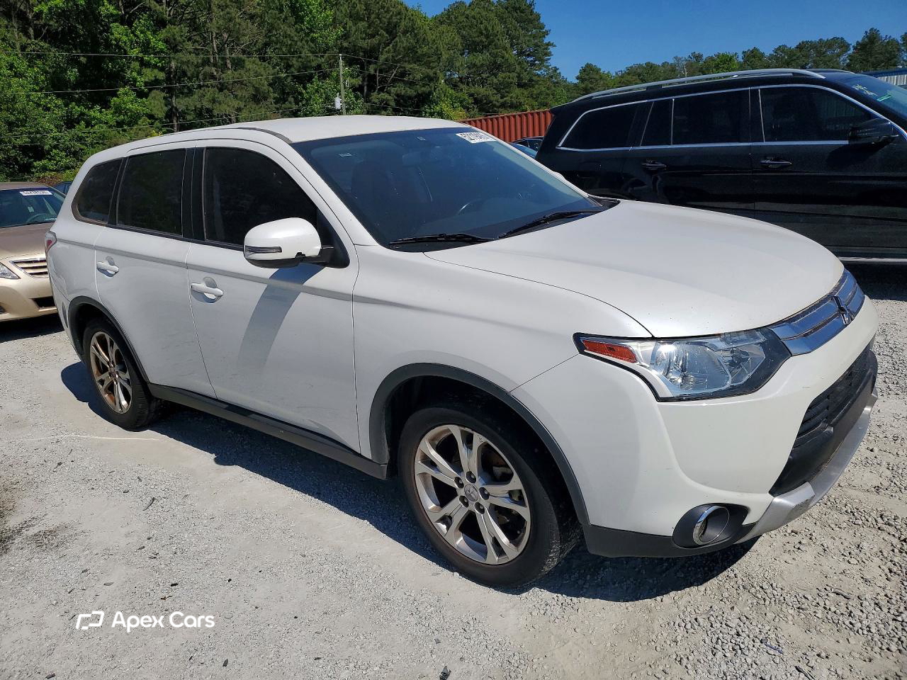 Mitsubishi Outlander 2015