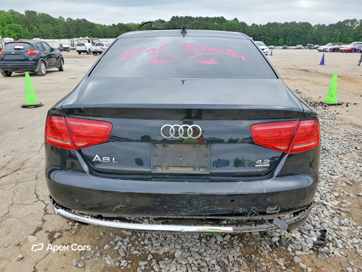 Audi A8 2012