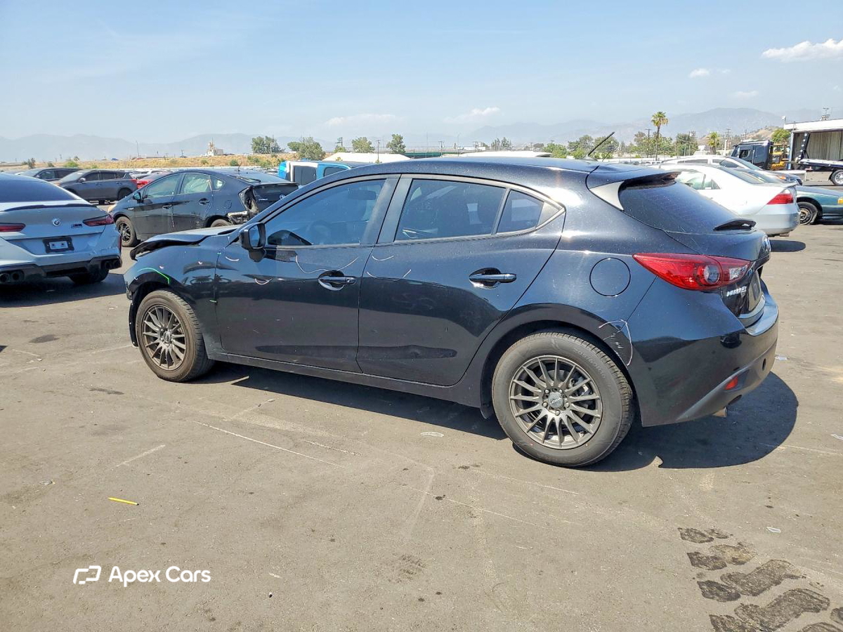 Mazda 3 2016