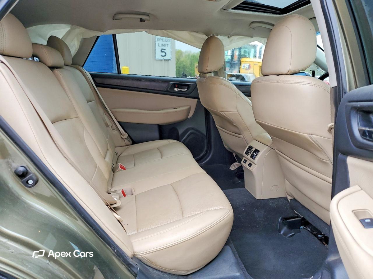 Subaru Outback 2015