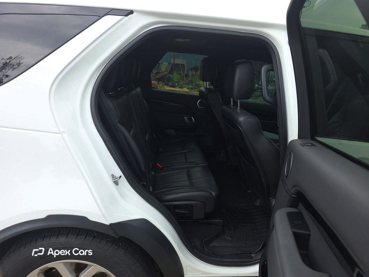 Land Rover Discovery 2020