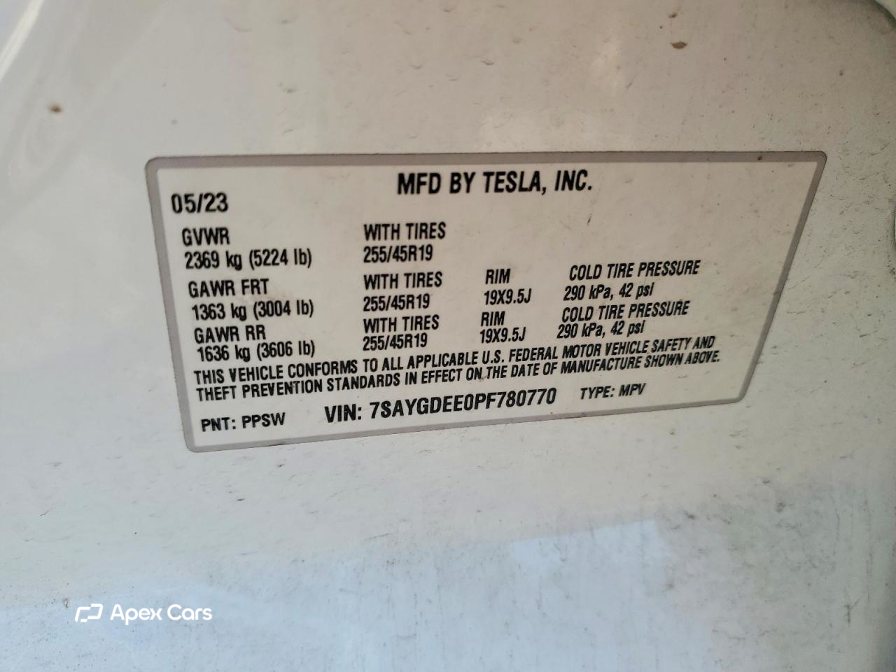 Tesla Model Y 2023