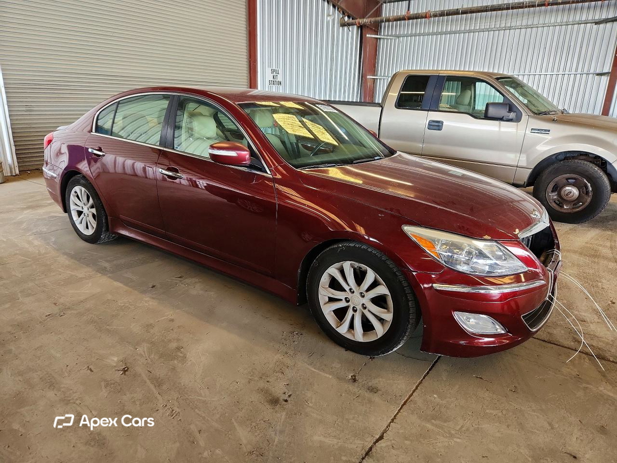 Hyundai Genesis 2012