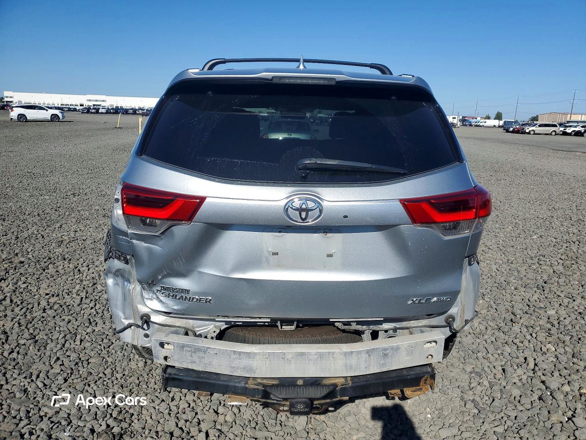 Toyota Highlander 2019
