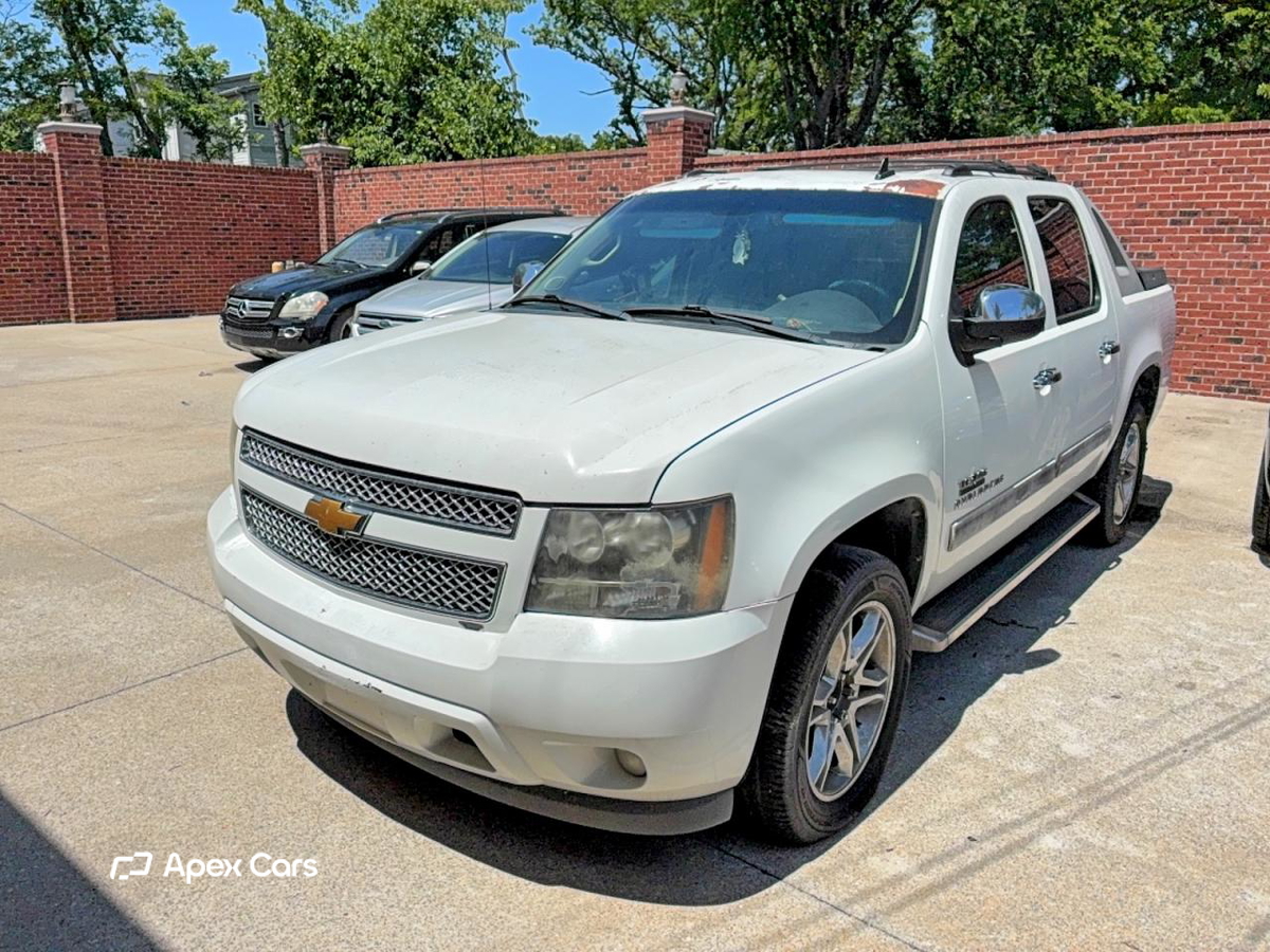 Chevrolet Avalanche 2011