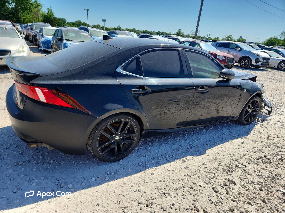 Lexus IS 2014