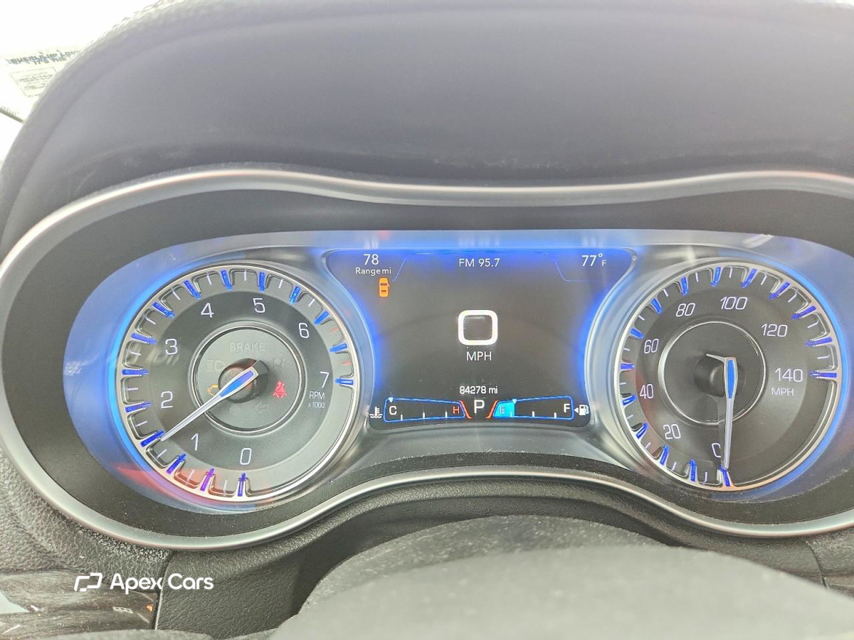 Chrysler 300 2016