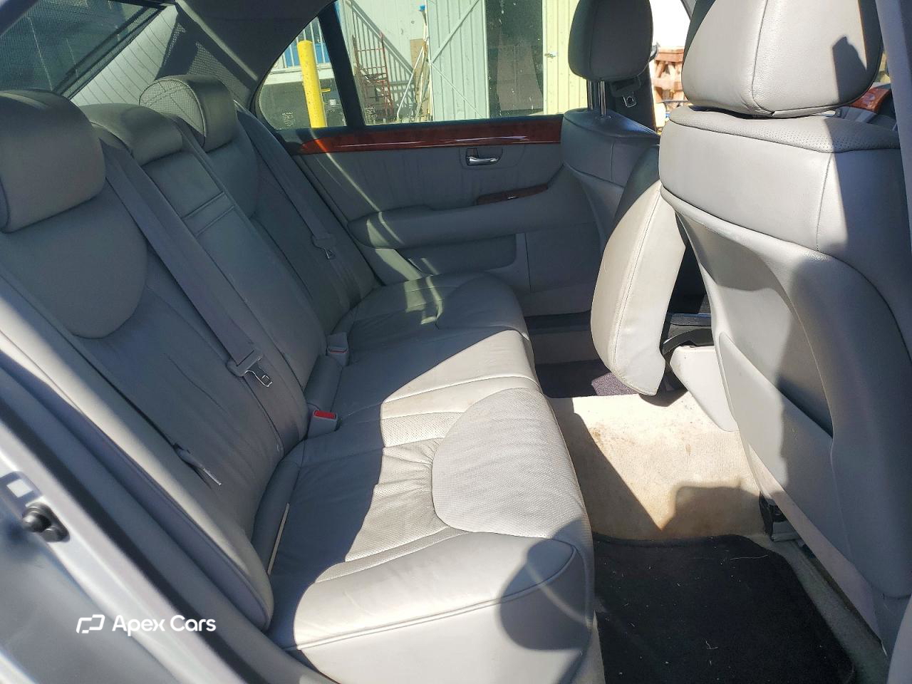 Lexus LS 2005