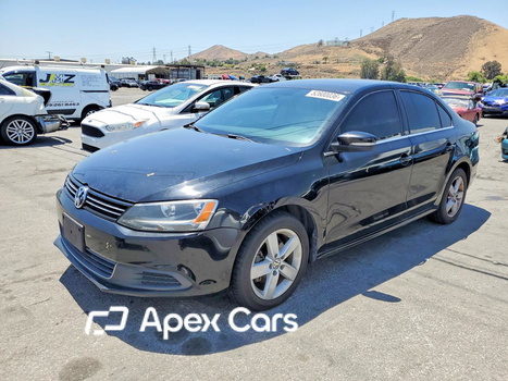 Volkswagen Jetta 2014 - Image 1 of 12